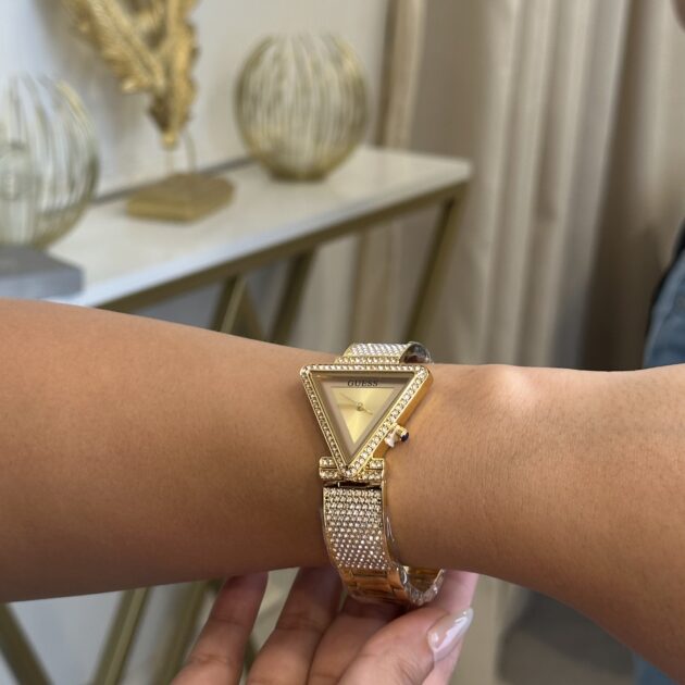 MONTRE GUESS