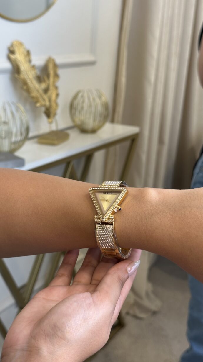 MONTRE GUESS
